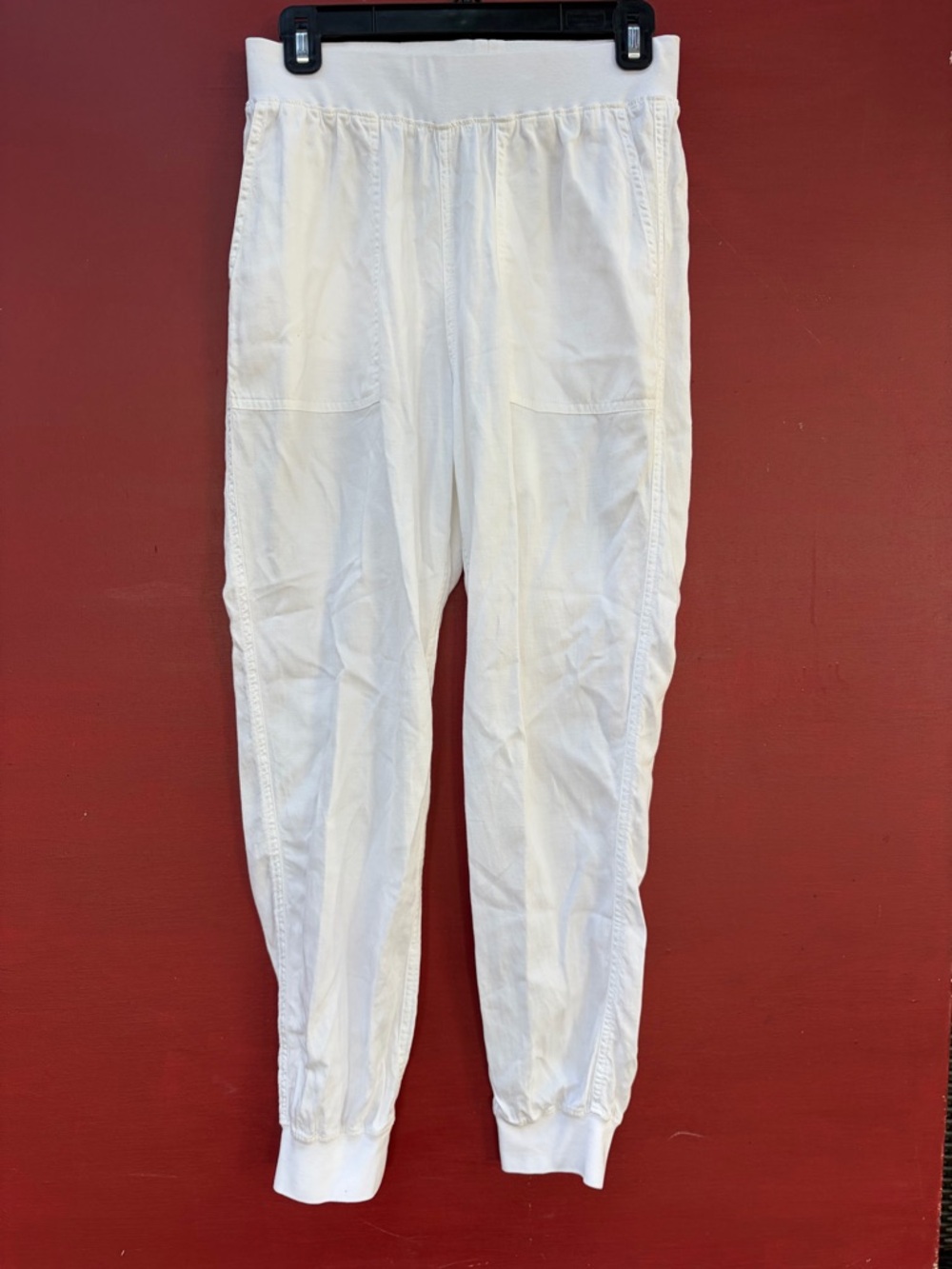 Faherty White Linen Blend Pants